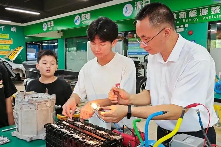 名额补录|欢迎家长同学来校参观体验